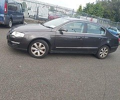 Passat 1.6 petrol - Image 3/4