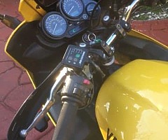 Yamaha FZS 600