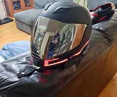 Icon helmet with 3 visors