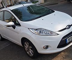 10 ford fiesta 1.4 petrol (crash repairable)