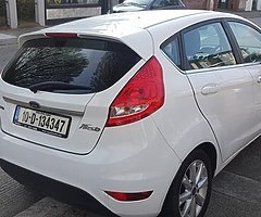 10 ford fiesta 1.4 petrol (crash repairable)