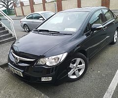 Honda Civic 1.8 petrol sedan - Image 5/7