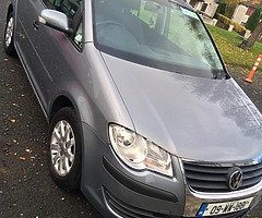 Volkswagen touran 2009 7 seater - Image 7/10