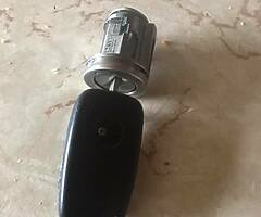 2011 Peugeot bipper engine and key switch and key