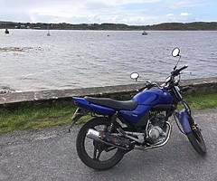 Yamaha ybr 125