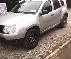 2014 DACIA DUSTER