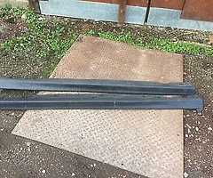 Corsa c sxi skirts wanted