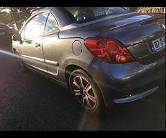 Peugeot 207cc convertible