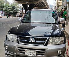 Mitsubishi Pajero V73