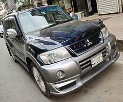 Mitsubishi Pajero V73