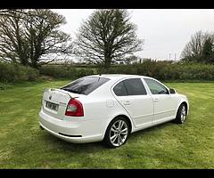 2011 Skoda Octavia vRS TDI CR LOW MILES - Image 4/8