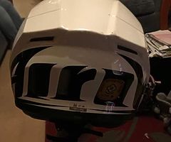 Airoh motorbike helmet - Image 2/6