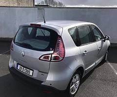 2009 RENAULT SCENIC