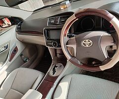 Toyota premio 2010 - Image 7/10