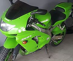 Wanted 1998 zx9r bottom half or complete engine