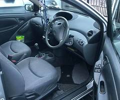 00 Toyota Yaris - Image 5/6