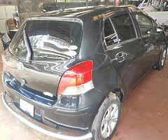 Toyota vitz 2009