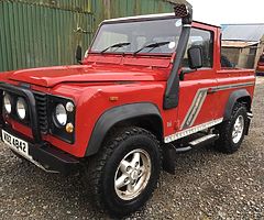 1994 Defender 90 107 BHP pickup Model MOT JAN2020