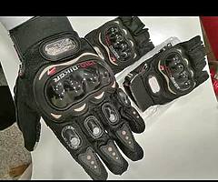 Motorbike gloves