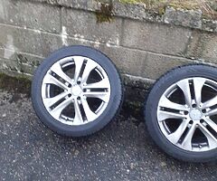 MERCEDES 17inch genuine alloy wheels with good tyres for sale