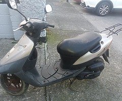 99 Suzuki 49cc scooter