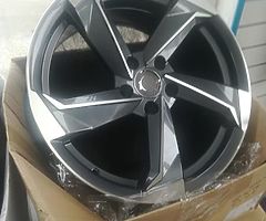 Wanted 5x 112 alloys - Image 4/5