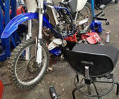 Yzf250 breaking 2002