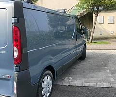 Vivaro van DOE - Image 6/10