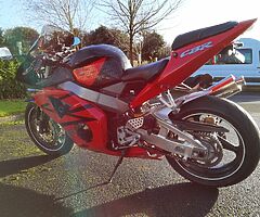 Honda Fireblade CBR 929R - Image 3/10