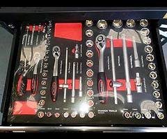 BRAND NEW 2019 XL EDITION GERMAN MANUFACTURED TOOL TROLLEY INCLUDING 296 PIECES OF TOOLS