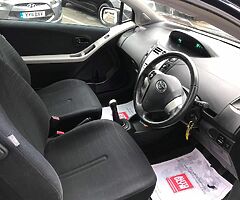 Toyota Yaris 1.0 T3 - Image 4/8