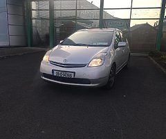 2009 Toyota PRIUS HYBRID  - Image 4/10