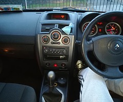 Renault Megan 1.6 petrol - Image 5/6