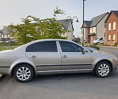 Skoda Superb 08 1.9TDI - Image 4/10