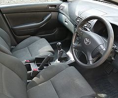 Toyota avensis - Image 5/8