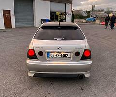 2005 Lexus Is200 - Image 1/9