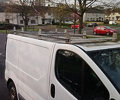 Traffic/vivaro roof rack