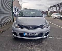 Nissan tida 1.5 diesel very eco low km on cloock only 133km