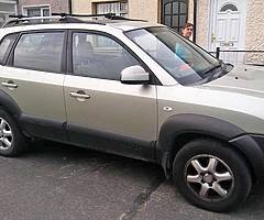 Hyundai tucson