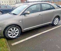 Toyota avensis 2.0 diesel hatchbacks