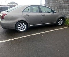 Toyota avensis 2.0 diesel hatchbacks