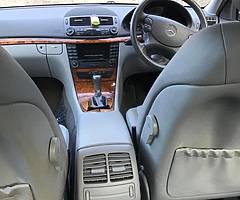 2008 Mercedes-Benz E200 Elegance - Image 6/9