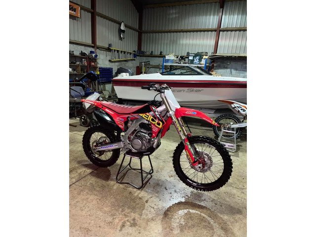 17 Honda Crf250 Mint Bike Facebook Live Feed Justmotorads Ie Ireland S Classified Network