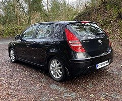 Hyundai i30 - Image 3/5