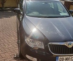 Skoda Superb 2.0 Tdi - Image 4/10