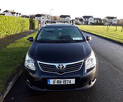 Toyota Avensis    estate  2.0 D4d Diesel Engine on the timing chain   Air conditioning  Sat  nav .Re - Image 6/7