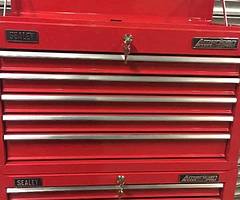 Ex Display Sealey 3 Piece 14 Drawer Tool Chest Box - Image 7/8