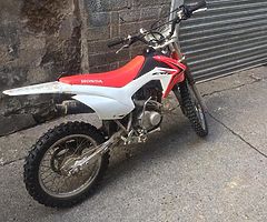 Crf125f