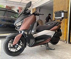 Xmax 300cc 2019 model - Image 3/5