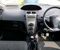 toyota yaris - Image 6/9